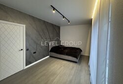 Київ, Осокорки, вул. Святищенська, КМ Осокор фото 6 Київ, Осокорки, вул. Святищенська, КМ Осокор фото 6