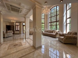 Продаж шикарної резиденції! 36 соток. СПА, кінотеатр і інше! фото 5 Продаж шикарної резиденції! 36 соток. СПА, кінотеатр і інше! фото 5