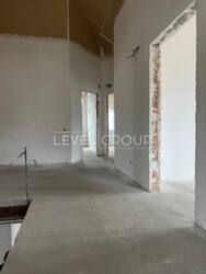 ����� �������, ��������, 350�2 � ������ 61�2, 15����� ���� 9