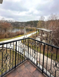 Будинок біля озера та лісу на початку Іванковичів фото 2 Будинок біля озера та лісу на початку Іванковичів фото 2