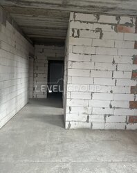   , , 4- . , 2  8