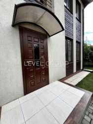 ������� �����-����� �� Family House, �. ����, ������ 28� ���� 23