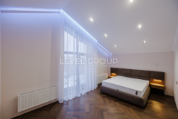 Продаж будинку за ексклюзивним дизайнерським проектом з генератором Осокорки, Вишеньки 210м2 фото 11 Продаж будинку за ексклюзивним дизайнерським проектом з генератором Осокорки, Вишеньки 210м2 фото 11