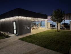      1772  .  Osocor residence, .  3