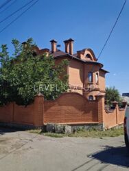 Продається будинок у Києві, Подільський р-н, Вітряні Гори фото 1 Продається будинок у Києві, Подільський р-н, Вітряні Гори фото 1