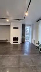 Пропонуємо чудовий будинок на Осокорках з сучасним ремонтом та усіма зручностями! фото 10 Пропонуємо чудовий будинок на Осокорках з сучасним ремонтом та усіма зручностями! фото 10