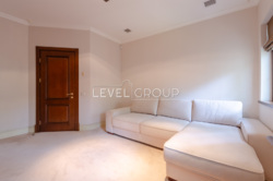                    -   Riviera Village (Villas), г' ³,  18