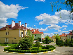 ������ ������/ �������, 250 �², �� GRAND VILLAS, �������, ���. ����, 8 ���� 6