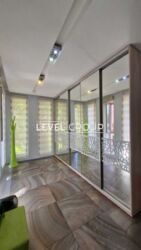 ������ ������� 205 ��.� �������� ������ 15 �����. ���� 12