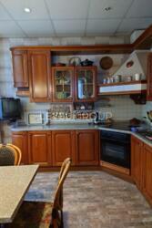 Ексклюзивний будинок з приватною ділянкою, садом, ставком та власним укриттям на Русанівських Садах фото 11 Ексклюзивний будинок з приватною ділянкою, садом, ставком та власним укриттям на Русанівських Садах фото 11