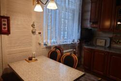 Ексклюзивний будинок з приватною ділянкою, садом, ставком та власним укриттям на Русанівських Садах фото 10 Ексклюзивний будинок з приватною ділянкою, садом, ставком та власним укриттям на Русанівських Садах фото 10