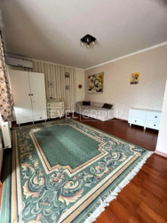 ������� �����-����� �� Family House, �. ����, ������ 28� ���� 19