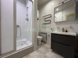  2        11 , 230 . , 5   8