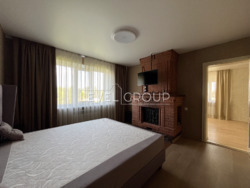  2        11 , 230 . , 5   10