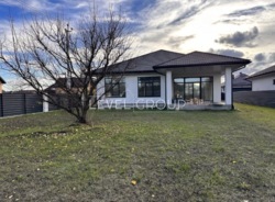 ������� ��� �� ������� 220 �2 ������ ������ � ��������� ���� 3