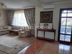 ������� 220 ��.�., 17,2 �����, ���������, ���. ����������� ���� 12