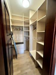 ������� �����-����� �� Family House, �. ����, ������ 28� ���� 10