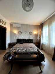 ������� �����-����� �� Family House, �. ����, ������ 28� ���� 9