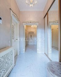 ������ 2 ����������� ������� � �������� � ������� �� 7 �����, 220 ��. �, 7 �����, �� ���. ������ 6 ���� 16