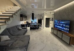 Київ, Осокорки, вул. Святищенська, КМ Осокор фото 12 Київ, Осокорки, вул. Святищенська, КМ Осокор фото 12