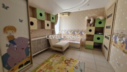 ������ ������� 205 ��.� �������� ������ 15 �����. ���� 27