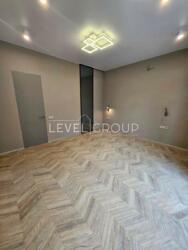 У селі Лісники, в престижній преміальній локації, пропонується на продаж чудовий будинок з ділянкою фото 9 У селі Лісники, в престижній преміальній локації, пропонується на продаж чудовий будинок з ділянкою фото 9