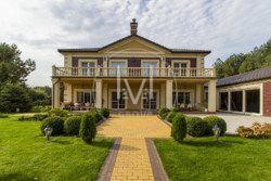 Рівєра Віллас Будинок на 4 або 5 спалень Riviera Village фото 1 Рівєра Віллас Будинок на 4 або 5 спалень Riviera Village фото 1