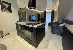 Київ, Осокорки, вул. Святищенська, КМ Осокор фото 18 Київ, Осокорки, вул. Святищенська, КМ Осокор фото 18