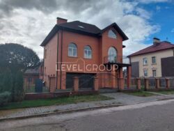 Продаж будинку за адресою Василя Сухомлинського 19 , село Троєщина фото 1 Продаж будинку за адресою Василя Сухомлинського 19 , село Троєщина фото 1