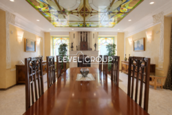 ������ 3 ����������� ������� ������� � ������� �� 45 �����, 700 ��. �, 5 �����, �� ������������ ���� 8