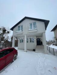 ������ ������� 120 ��.� � �� '������������ 1' �������. ̳����� ���� 8