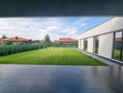 КГ Рославичи! Продажа дома с дизайнерским ремонтом фото 30 КГ Рославичи! Продажа дома с дизайнерским ремонтом фото 30