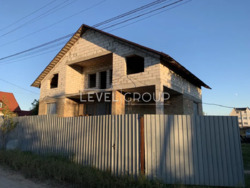 ������� � ��������, ����������� �����, 300�2, ������ 15 ����� ���� 1