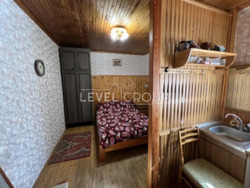 Продаж: Затишна Дача з Утепленням у с. Ровжі, Кооператив 'Дружба' 🏡 фото 4 Продаж: Затишна Дача з Утепленням у с. Ровжі, Кооператив 'Дружба' 🏡 фото 4