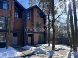 ������������ �������� � ����-������ - ��������� ����! ���. ˳����, 81�, �� �������� Forest Lane ���� 11