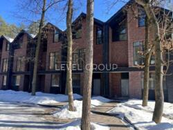 ������������ �������� � ����-������ - ��������� ����! ���. ˳����, 81�, �� �������� Forest Lane ���� 10