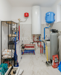 Продаж будинку за ексклюзивним дизайнерським проектом з генератором Осокорки, Вишеньки 210м2 фото 20 Продаж будинку за ексклюзивним дизайнерським проектом з генератором Осокорки, Вишеньки 210м2 фото 20