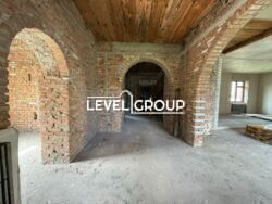 Продається будинок у селі Таценки, по Обухівській трасі. В ЦЕНТРІ СЕЛА. фото 12 Продається будинок у селі Таценки, по Обухівській трасі. В ЦЕНТРІ СЕЛА. фото 12