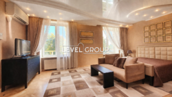 ������ 3 ����������� ������� ������� � ������� �� 45 �����, 700 ��. �, 5 �����, �� ������������ ���� 13