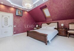 ������ 2 ����������� ������� � �������� � ������� �� 7 �����, 220 ��. �, 7 �����, �� ���. ������ 6 ���� 4