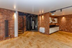   ' '   Riviera Villas  ,  8