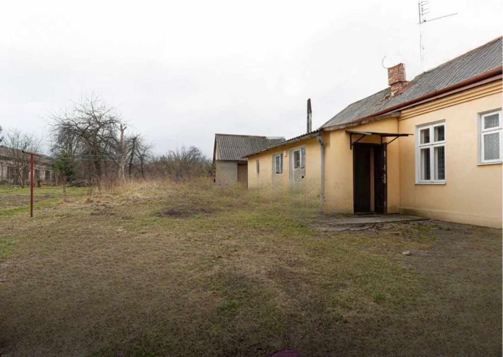 Продається спарений будинок з землею у Винниках фото 1 Продається спарений будинок з землею у Винниках фото 1