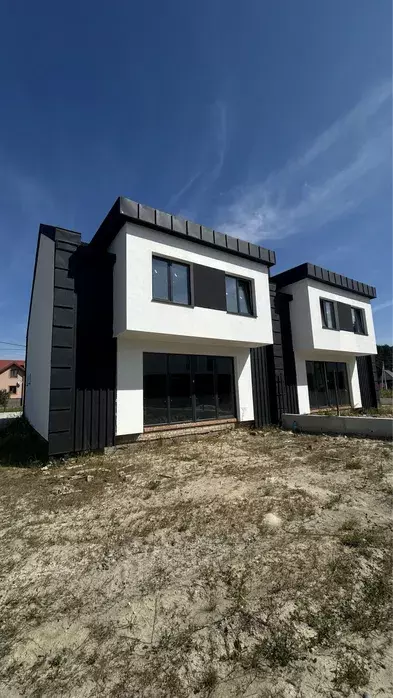 Продаж котеджу в передмісті Львова фото 1 Продаж котеджу в передмісті Львова фото 1
