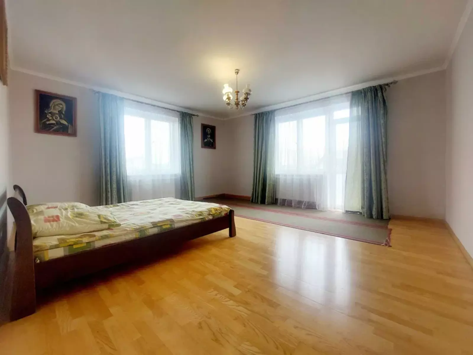 Продаж будинку на вул. Хасевича фото 1 Продаж будинку на вул. Хасевича фото 1