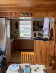       . - . .  4