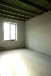   3-   . , . , 25  8