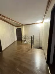      ,    10
