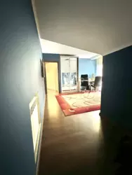       ,    7
