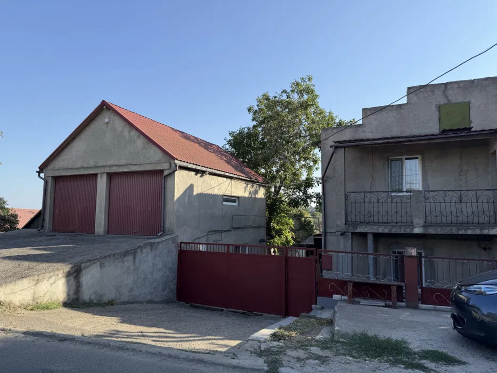 У продажу будинку смт Великодолинське фото 1 У продажу будинку смт Великодолинське фото 1