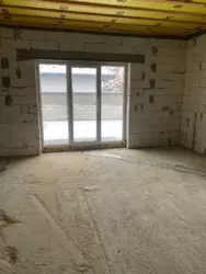 ����� �������, 4 ����� + 2.5 ����� ���������, ������� 92 400 $ ���� 11